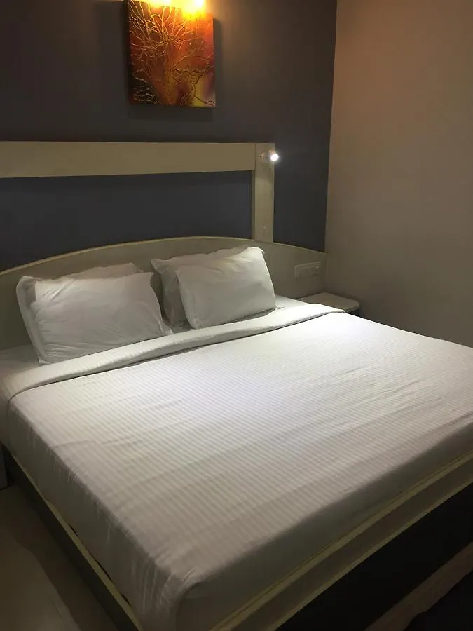 *** Locanda Sea Queen Hotel Kozhikode India