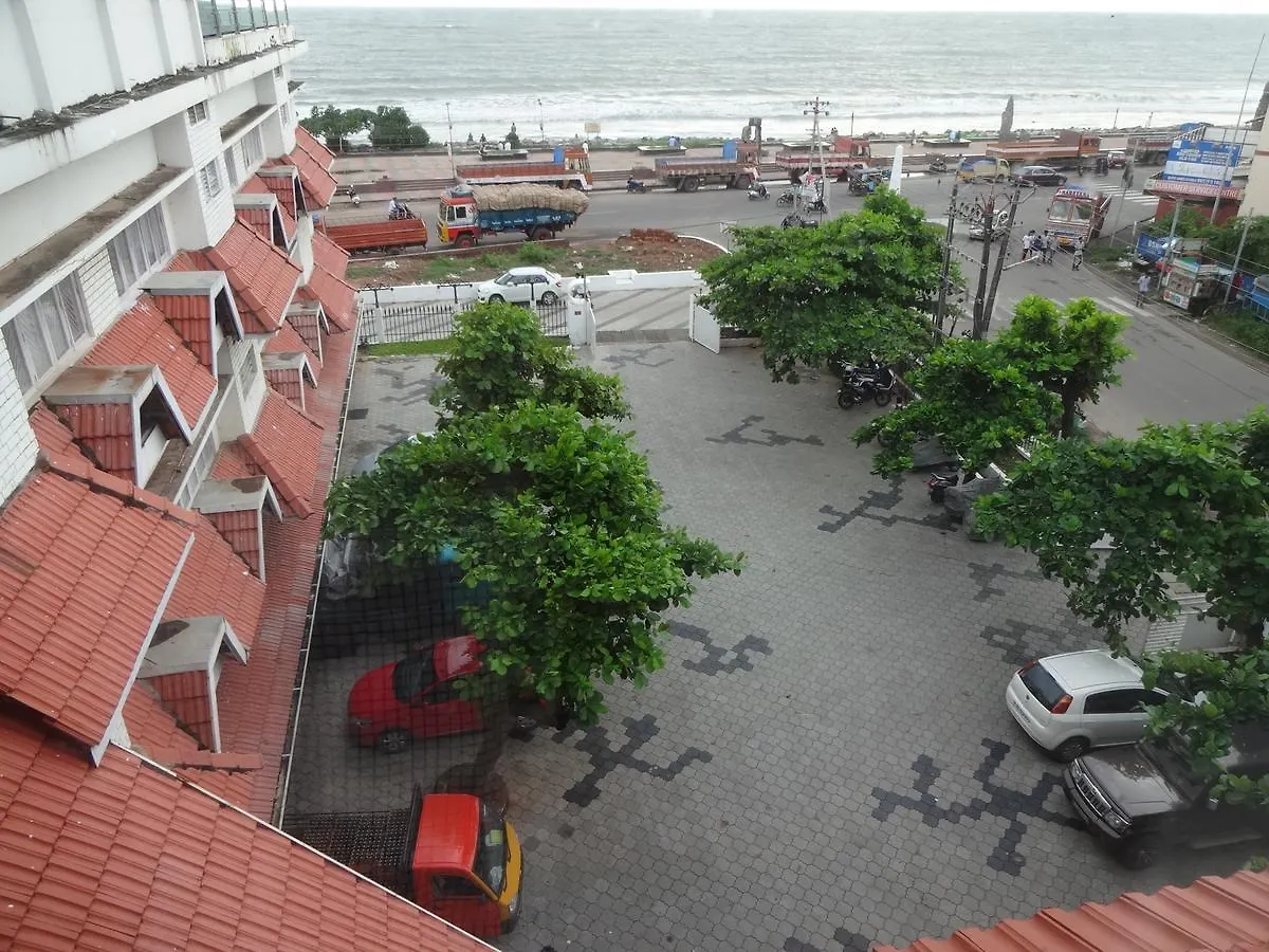Sea Queen Hotel Kozhikode 3*,  India